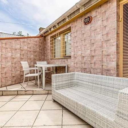 17 Deribasivska 4-room * Oděsa