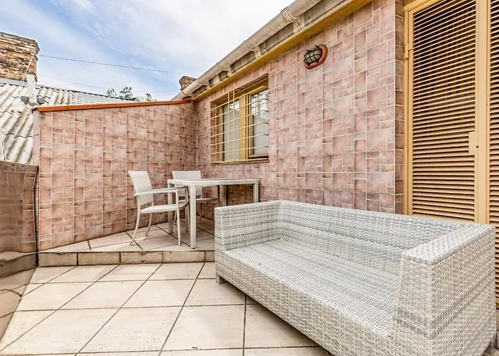 17 Deribasivska 4-room * オデッサ